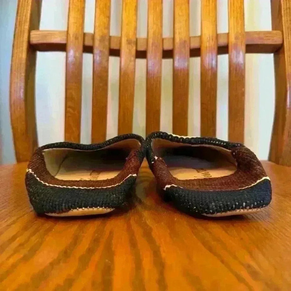 Verve Culture Moroccan Kilim Wool Slippers Blue, Cream, Maroon, Size Medium - Picture 5 of 10